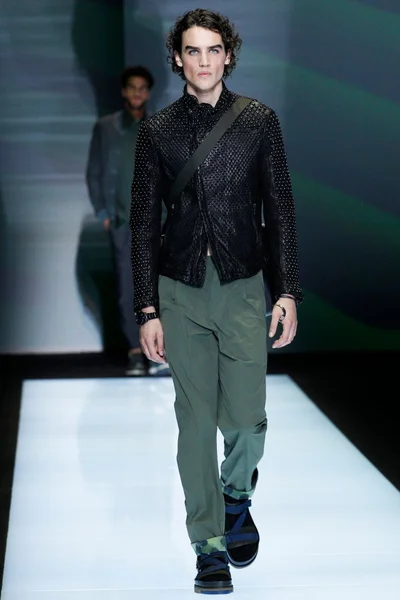 Look 40